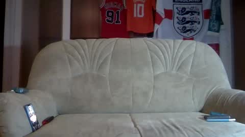 edgingxxx69 online show from April 21, 3:13 am