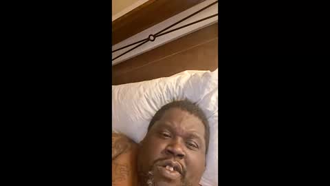 Ej online show from March 24, 8:42 am