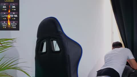 Edward Ross online show from November 24, 8:40 pm