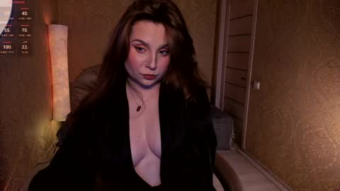 eesmaaarr online show from April 13, 11:31 pm