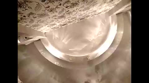 Effy online show from February 25, 2:48 pm