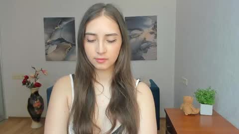 Effy Royse online show from April 29, 5:56 am