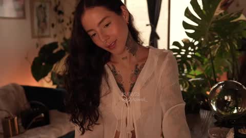 Effy online show from February 25, 10:09 pm