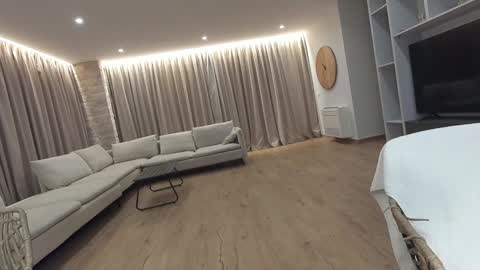 Erik and Alice online show from October 7, 1:12 am