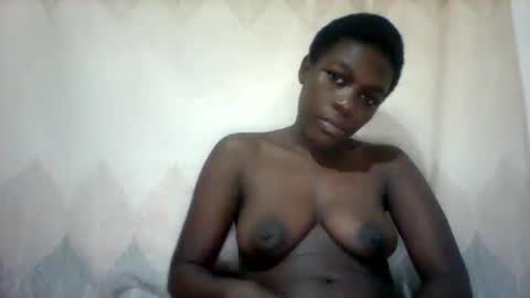 eileen_en online show from May 23, 11:39 am