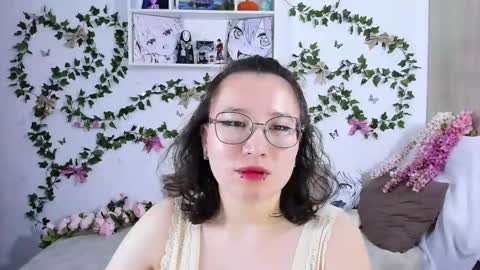 liasama online show from January 2, 1:19 pm