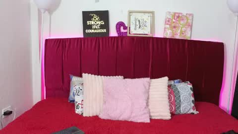 eimy__cute online show from June 2, 7:16 pm