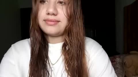 Snapshot of eimy_collin chatting on January 19, 2:04 am EIMY   MODEL INDEPENDENT online show from January 19, 2:04 am
