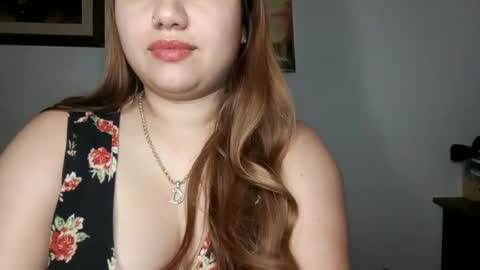 Snapshot of eimy_collin chatting on December 27, 5:52 am EIMY   MODEL INDEPENDENT online show from December 27, 5:52 am