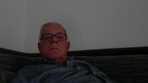 eisbaer1957 online show from November 2, 2:28 pm