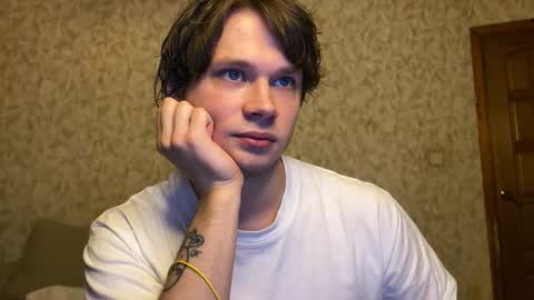 Eitan online show from January 9, 8:25 pm