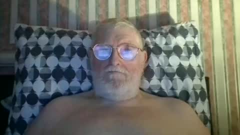 eketman1964 online show from January 11, 11:22 pm