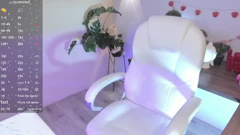 ELA online show from July 10, 11:31 pm