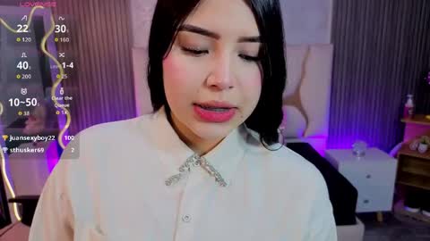 ela_tay1 online show from May 30, 8:29 pm