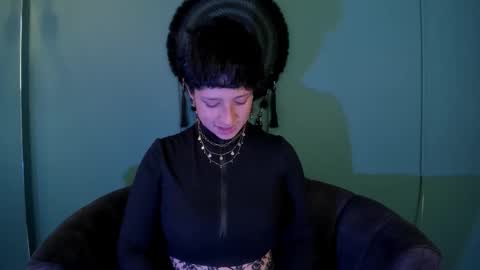 elaine87_ online show from February 20, 2:08 pm