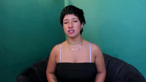 elaine87_ online show from February 4, 2:21 pm