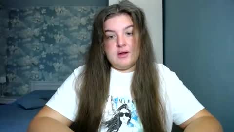 Snapshot of elanis_blair chatting on October 26, 12:06 pm Elanis online show from October 26, 12:06 pm