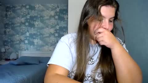 Snapshot of elanis_blair chatting on September 25, 2:02 pm Elanis online show from September 25, 2:02 pm