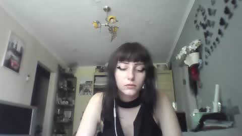 Lia online show from July 19, 8:06 am