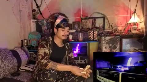 Sir Eleazar online show from November 5, 2:24 am