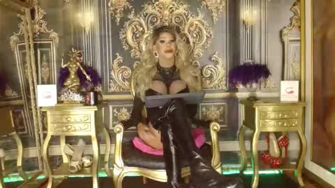 electracock online show from December 17, 9:10 pm