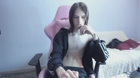 eleganc3 online show from February 7, 6:49 am