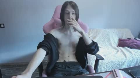 eleganc3 online show from February 23, 7:43 am