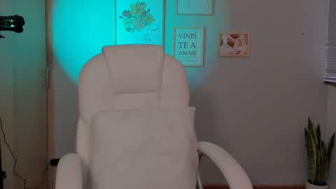 Elena online show from January 5, 9:57 pm