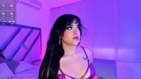 elena_tylor online show from July 10, 9:30 pm