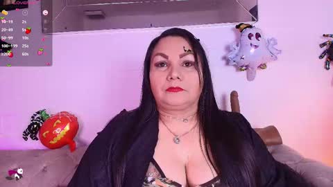 elenna_boobs_ online show from October 15, 6:49 am