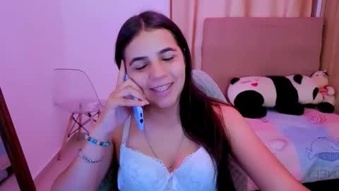 agnes online show from April 13, 7:18 pm