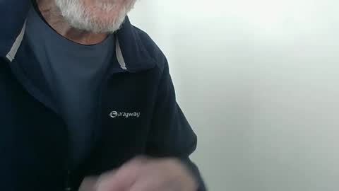 elfyonee online show from November 1, 11:09 am