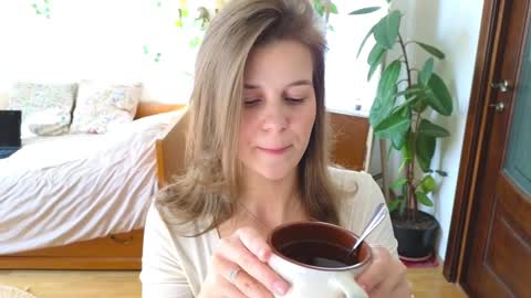  ELI  Guys Im immersed in my studies its time for exams. I hope to be here on Friday online show from October 17, 10:08 am