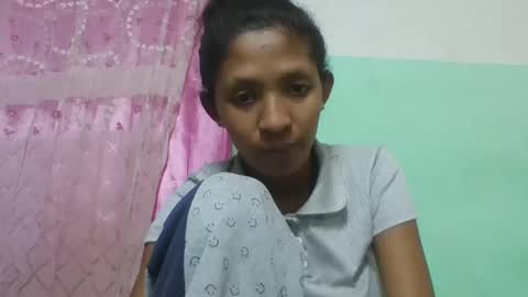 eliah193653 online show from April 10, 7:35 am