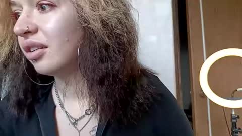 elianafox_ online show from July 8, 10:18 am