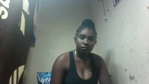 eliannee online show from December 21, 10:43 am