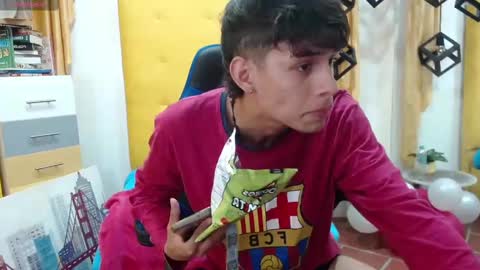 E L I A S online show from February 23, 4:50 am