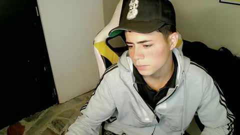 bby-santy online show from October 6, 6:04 pm