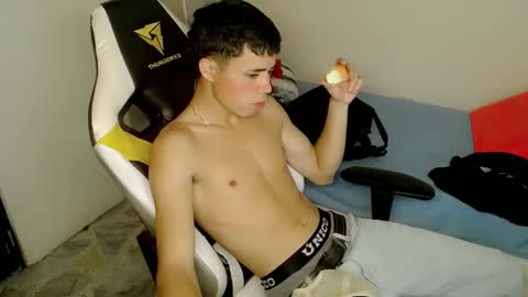 bby-santy online show from November 10, 11:24 am