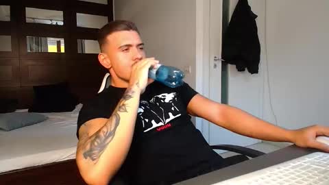 ElijahThorne online show from February 19, 10:14 am