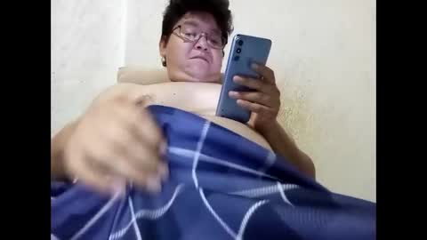 elimposstor online show from September 18, 1:59 pm