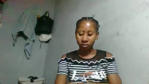 elina981 online show from February 4, 6:50 am