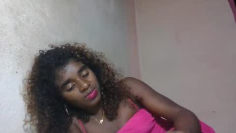 elina981 online show from May 22, 10:33 am