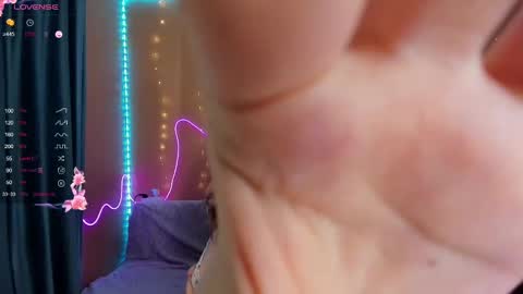 Elina online show from March 5, 10:55 am