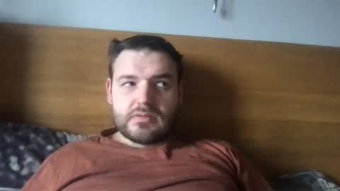 e26 online show from March 10, 2:48 pm