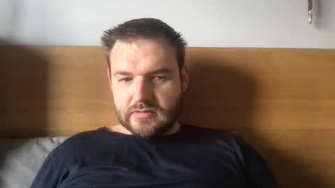 e26 online show from October 10, 12:00 pm