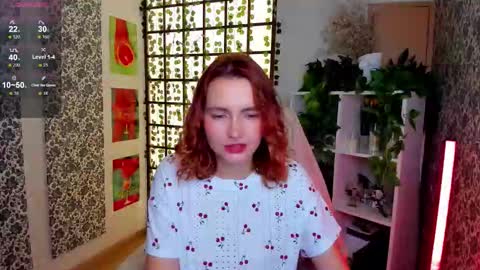 Snapshot of elis_cherry chatting on September 30, 2:22 am Elis  online show from September 30, 2:22 am