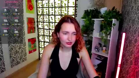 Snapshot of elis_cherry chatting on September 23, 2:49 am Elis  online show from September 23, 2:49 am