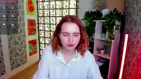Snapshot of elis_cherry chatting on September 22, 2:48 am Elis  online show from September 22, 2:48 am