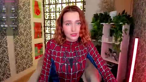 Snapshot of elis_cherry chatting on October 2, 2:43 am Elis  online show from October 2, 2:43 am
